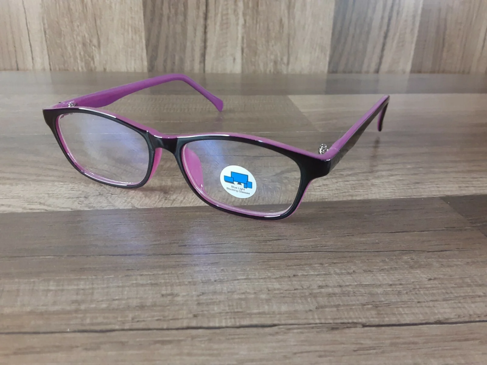 2 Outray Kids Computer Blue Light Blocking Glasses for Boys and Girls Age 3-12 3